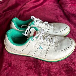 True linkswear womens golf shoes size 7.5 US